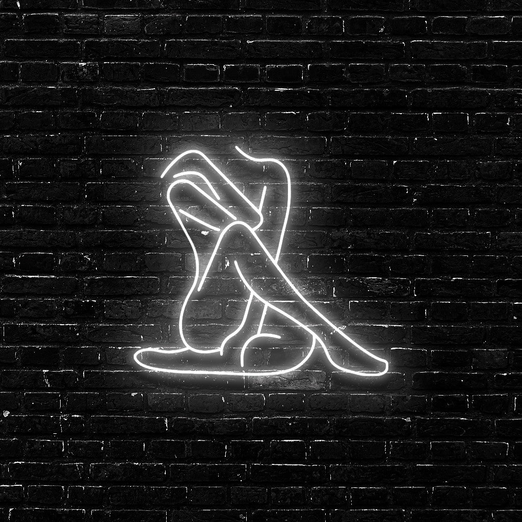 Graceful Line | The Essence of Elegance