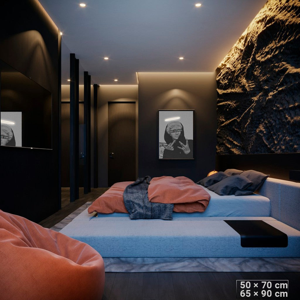 Vaporwave Venus: Neon Halo LED Art