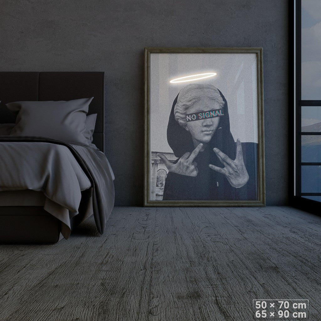 Vaporwave Venus: Neon Halo LED Art